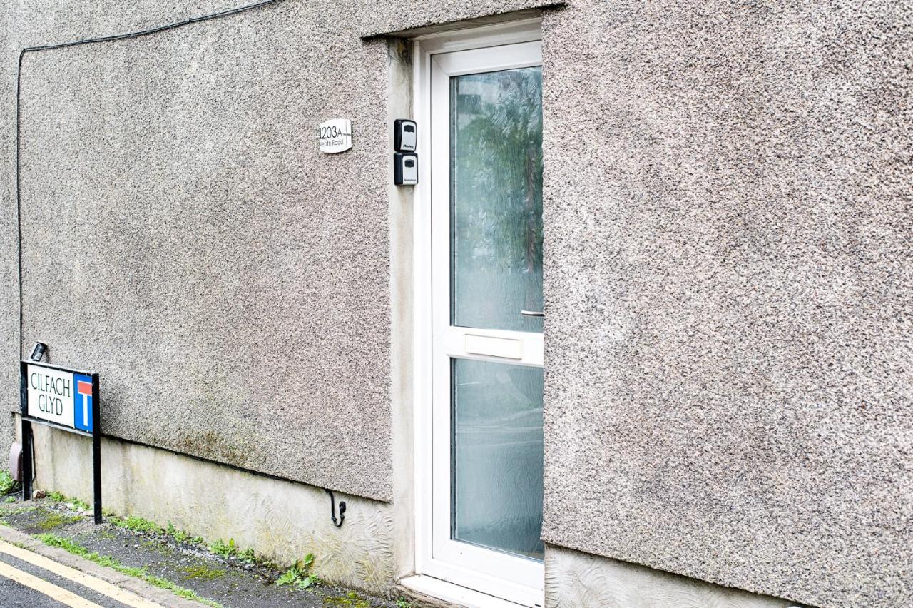 Walk To Swansea Stadium, 3 Rooms, Smart Tv'S Exterior foto